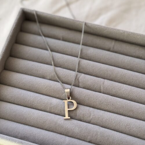 COLLAR INICIAL "P"
