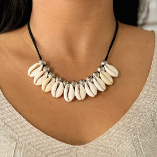 COLLAR BALI - cordon negro🐚🌈