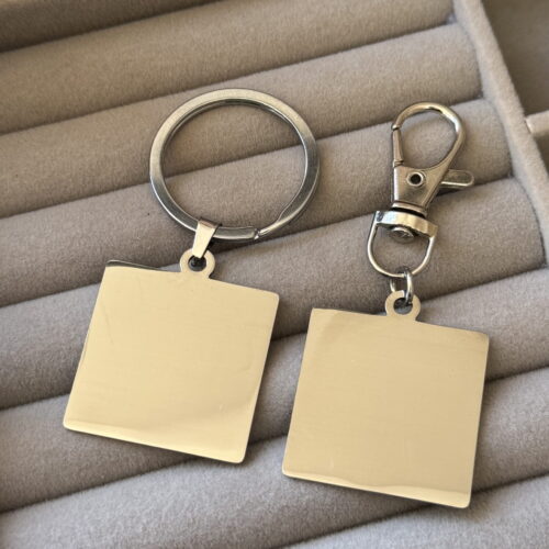 LLAVERO CUADRADO PERSONALIZADO