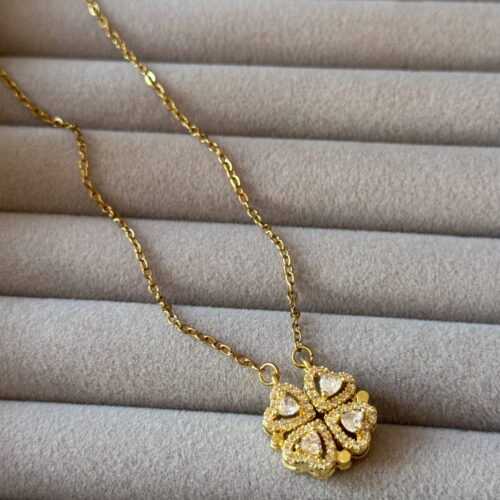 COLLAR TREBOL IMANTADO