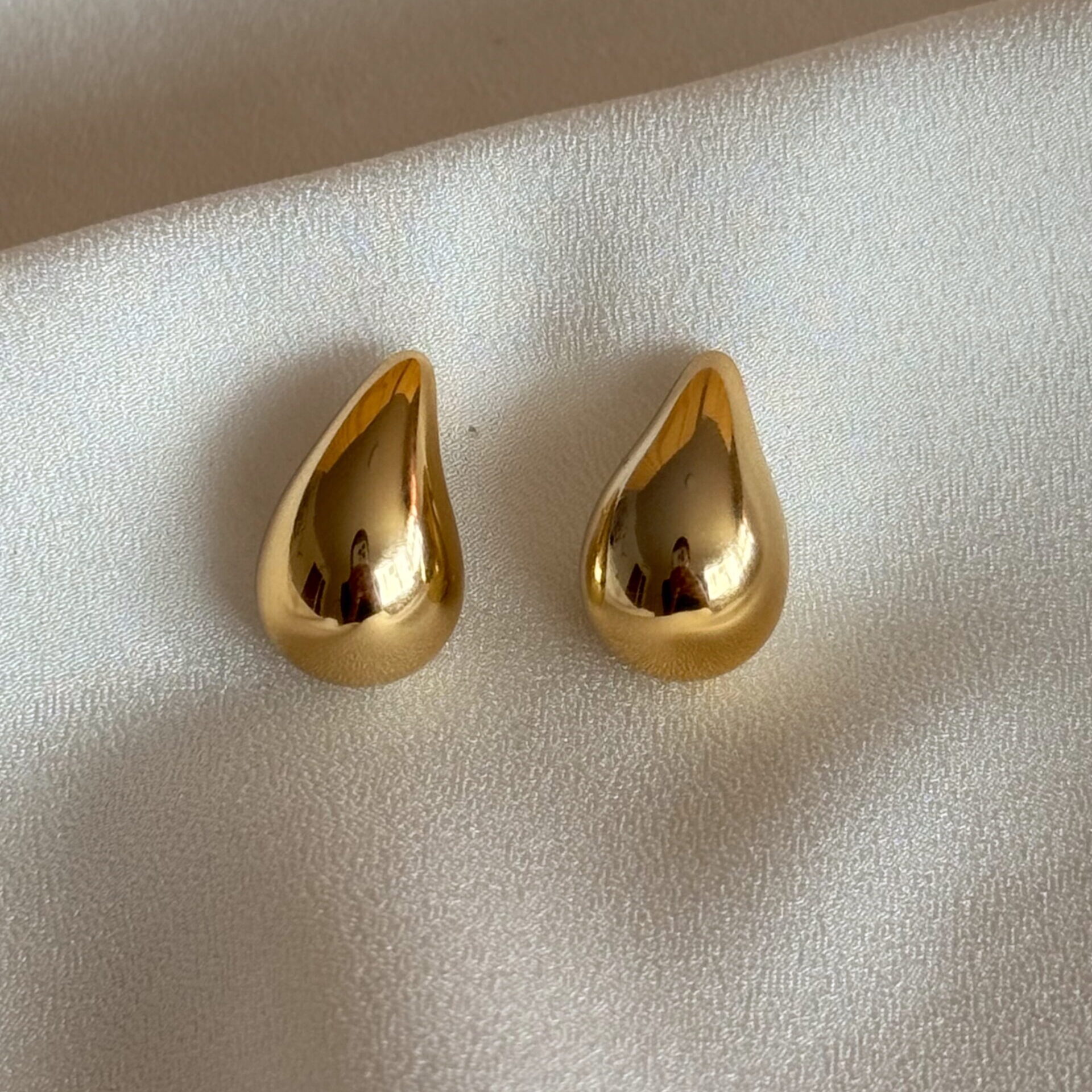 AROS GOTA DORADOS 💛