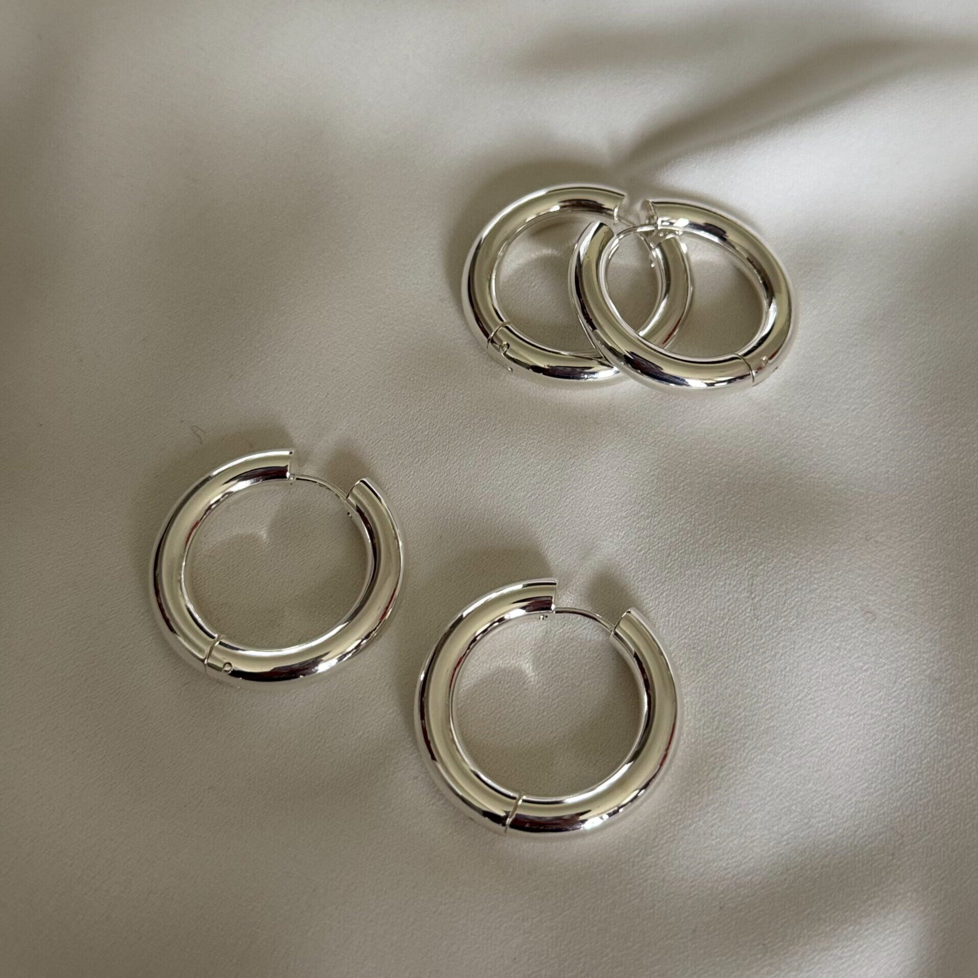 AROS CIRCLE - ACERO BLANCO ✨