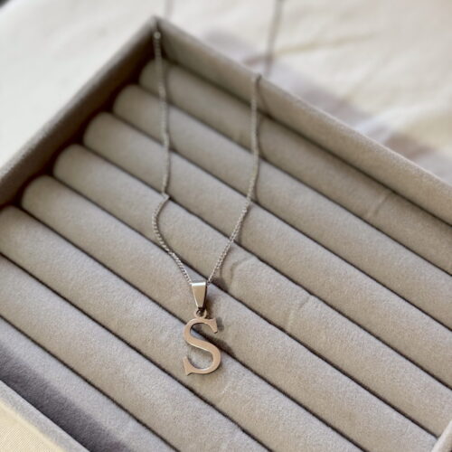 COLLAR INICIAL "S"