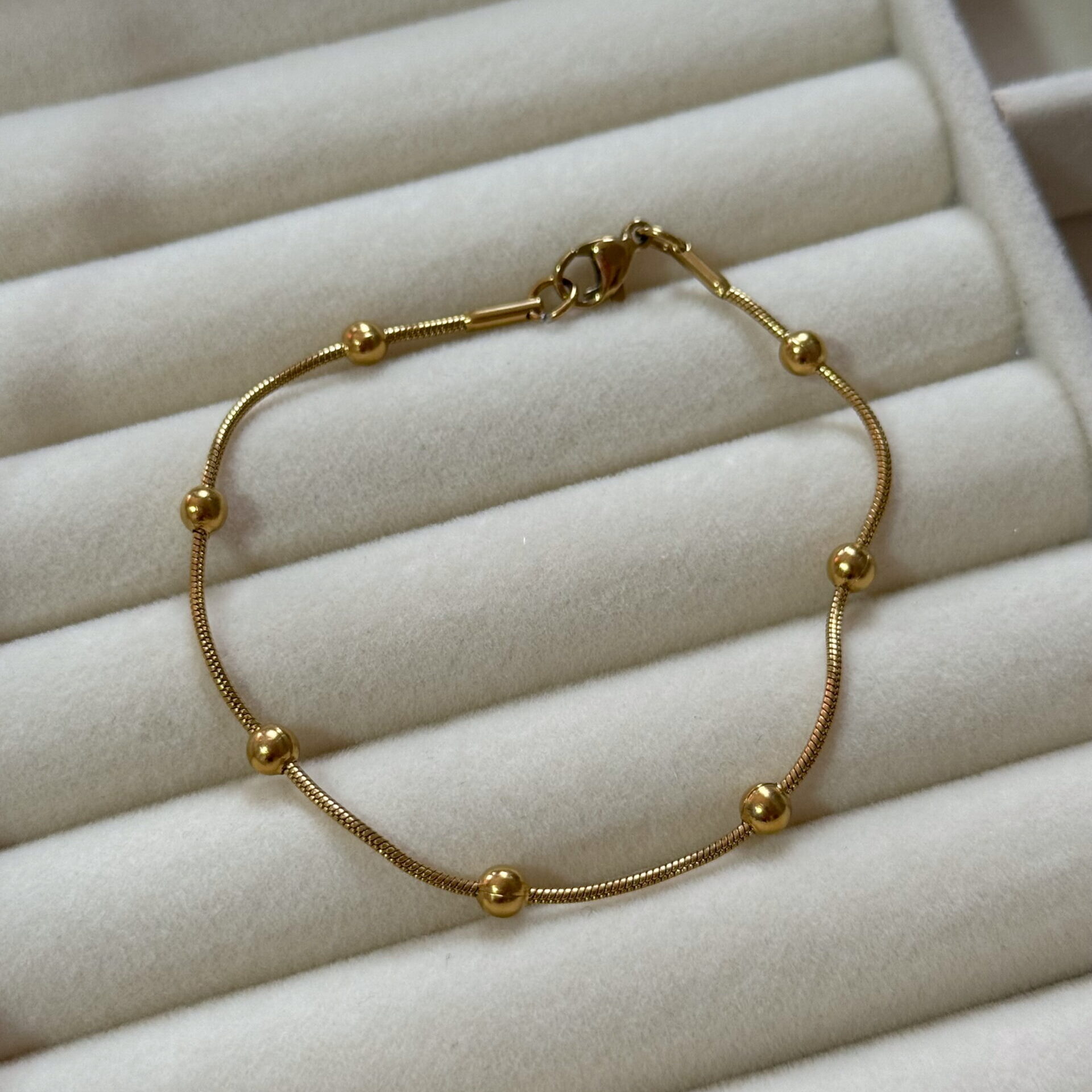 PULSERAS BOLITAS